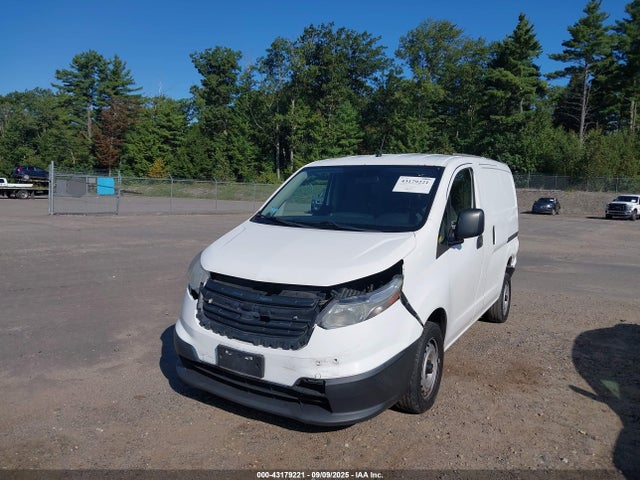 Chevrolet l0a 2018 3N63M0YN9JK691621 Image 2