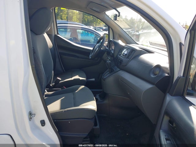 Chevrolet l0a 2018 3N63M0YN9JK691621 Image 5