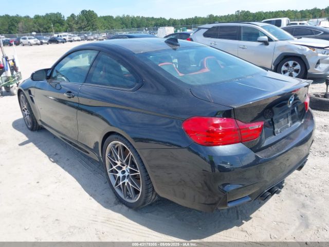 2017 BMW M4 WBS3R9C55HK709577 Photo 2