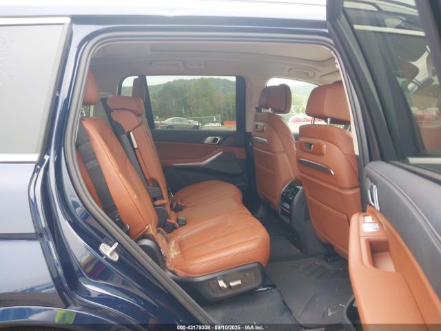 2025 BMW X7 5UX23EM05S9W73161 Photo 7