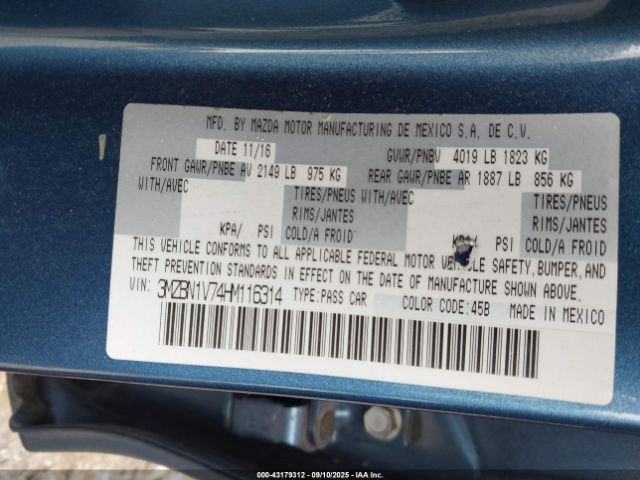 2017 MAZDA MAZDA3 3MZBN1V74HM116314 Photo 8