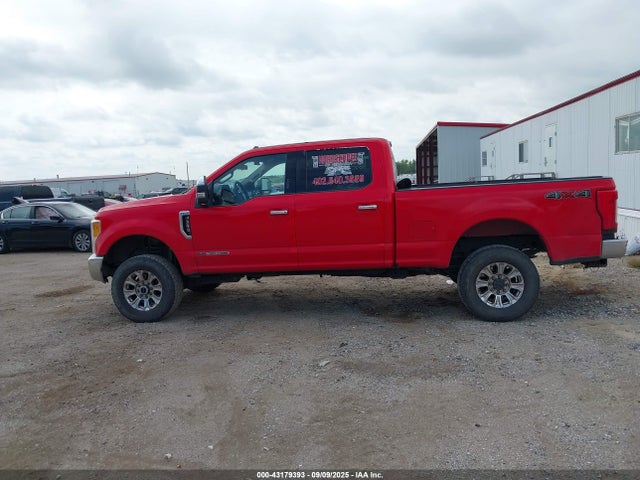43179393 :رقم المزاد ، 1FT7W2BT0HEF45159 vin ، 2017 Ford F-250 Xlt مزاد بيع