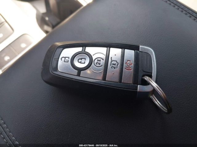 2021 FORD EXPLORER 1FMSK7DH7MGA94589 Photo 10