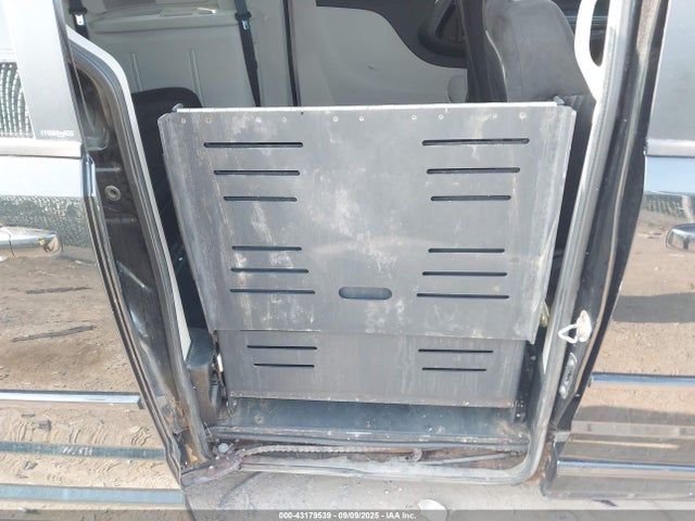 43179539 :رقم المزاد ، 2C4RDGBG3DR648250 vin ، 2013 Dodge Grand Caravan Se مزاد بيع