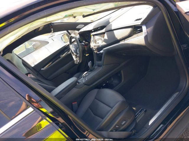 2025 CADILLAC XT5 1GYKNDRS6SZ107746 Photo 4