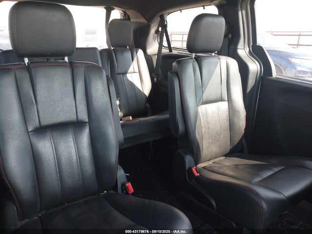 2C4RDGEGXHR799653 Dodge Grand Caravan