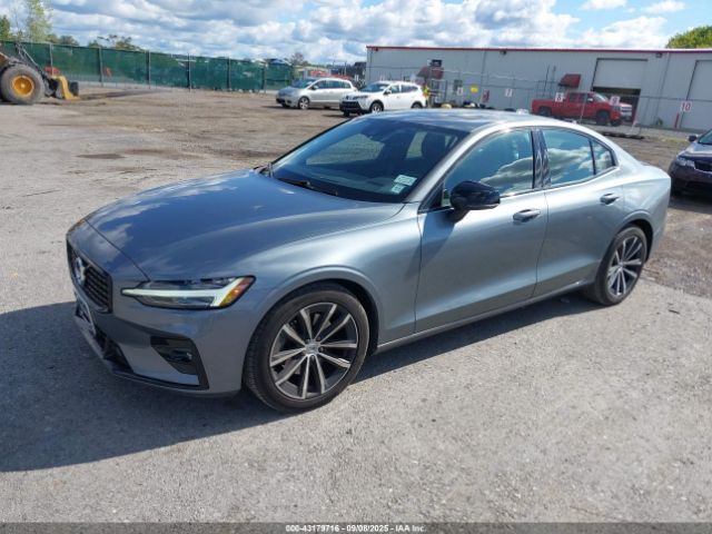 2021 VOLVO S60 7JR102FZXMG123017 Photo 1