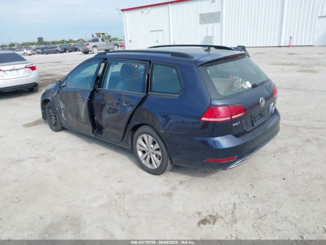 2018 VOLKSWAGEN GOLF SPORTWAGEN 3VW117AU3JM765162 Photo 2