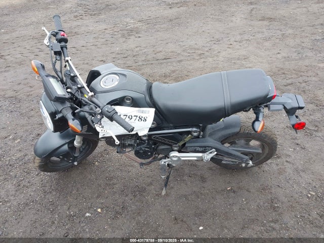 MLHJC9210P5107758 Honda Jc92e-6100001
