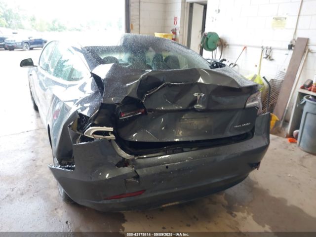 2018 TESLA MODEL 3 5YJ3E1EB0JF119149 Photo 5