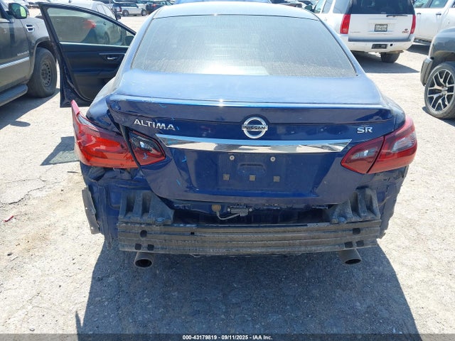 1N4AL3AP0HN352430 Nissan 2017