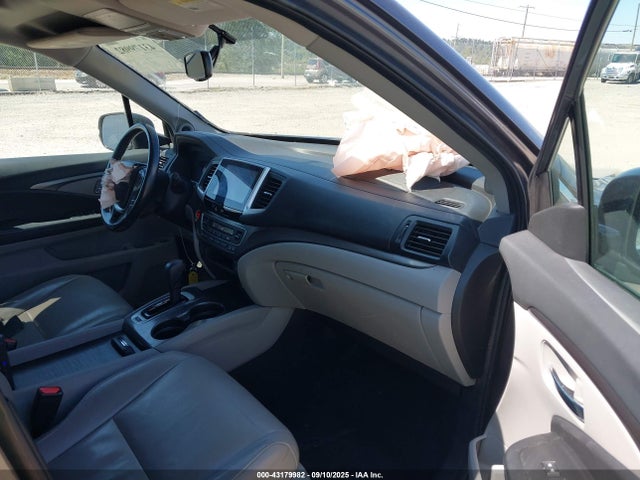 Honda j35y6 2018 5FNYF5H50JB006656 Image 5