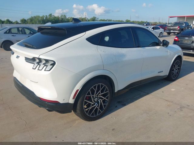 2023 FORD MUSTANG MACH-E 3FMTK4SX3PMA23977 Photo 3