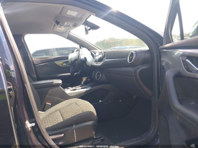 2020 CHEVROLET BLAZER 3GNKBHR42LS641890 Photo 4