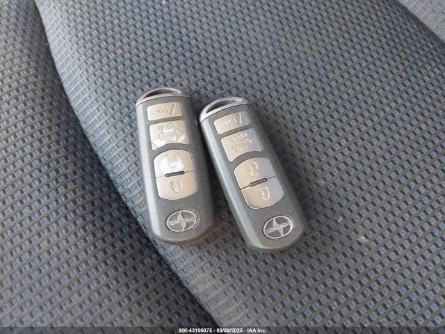 3MYDLBZV7GY130474 Scion p5v