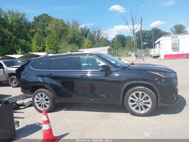 43180114 :رقم المزاد ، 5TDYARAH2PS519034 vin ، 2023 Toyota Highlander Hybrid Limited مزاد بيع
