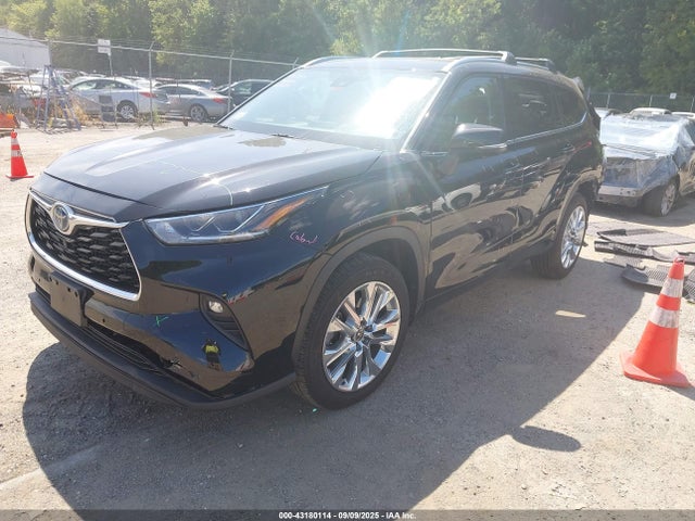 43180114 :رقم المزاد ، 5TDYARAH2PS519034 vin ، 2023 Toyota Highlander Hybrid Limited مزاد بيع