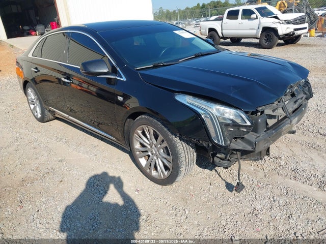 2018 CADILLAC XTS 2G61M5S30J9141707 Photo 0