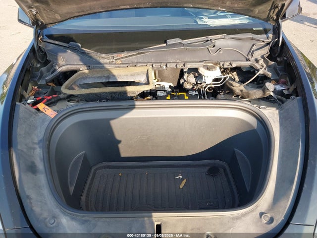 2020 TESLA MODEL Y 5YJYGDEE0LF048369 Photo 9