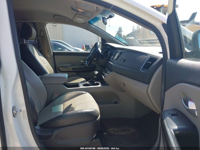 KNDMB5C13H6254596 KIA Sedona