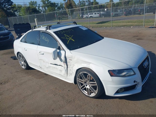 2011 AUDI A4 WAUMFAFL9BN006759 Photo 0