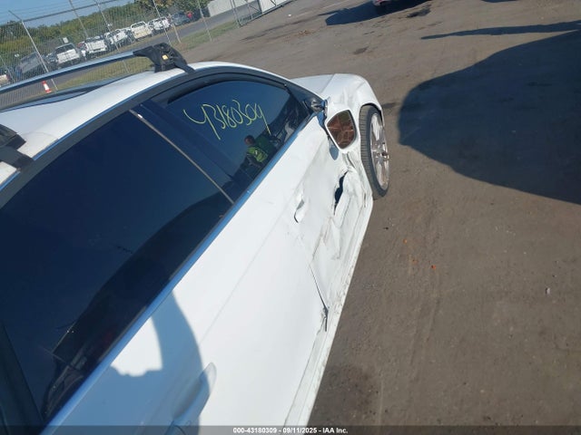 2011 AUDI A4 WAUMFAFL9BN006759 Photo 5