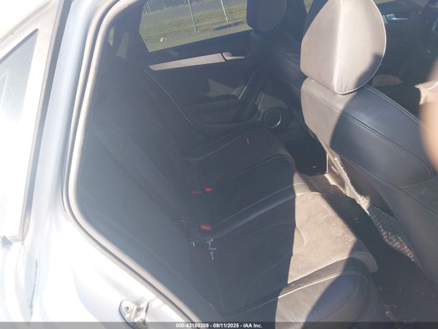 2011 AUDI A4 WAUMFAFL9BN006759 Photo 7