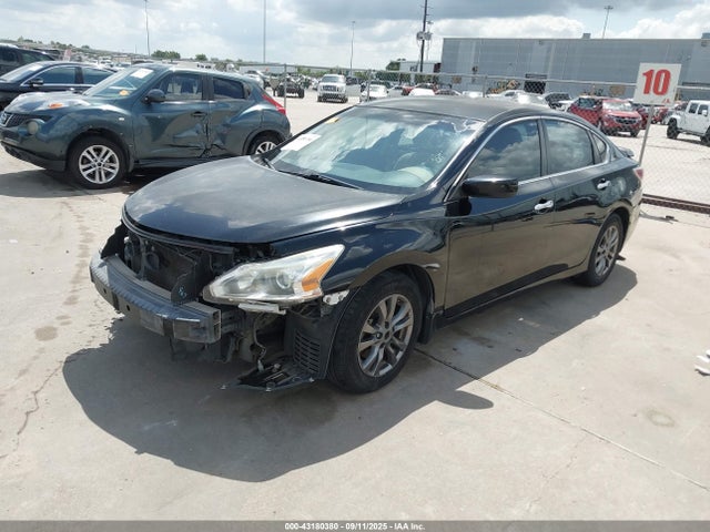 Nissan Altima 2015 1N4AL3AP3FC573285 Image 2