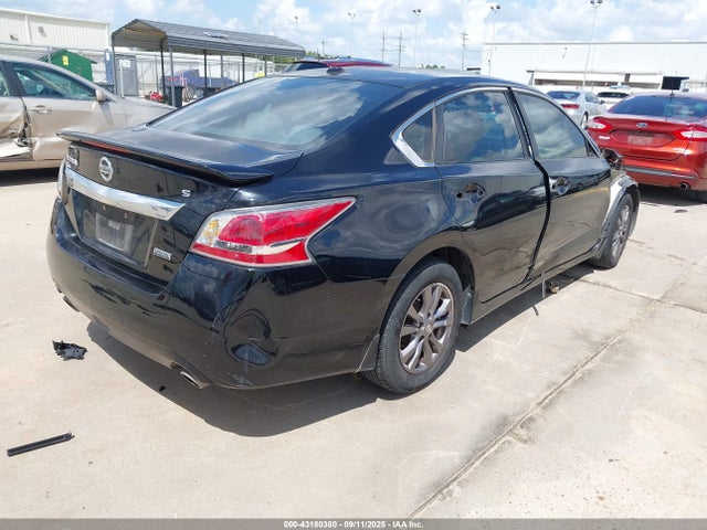 Nissan Altima 2015 1N4AL3AP3FC573285 Image 4