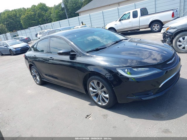 Aukcja sprzedaży 2015 Chrysler 200 S, vin: 1C3CCCBB9FN537163, numer aukcji: 43180386