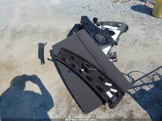 1GYS9CRLXSR158562 Cadillac l87