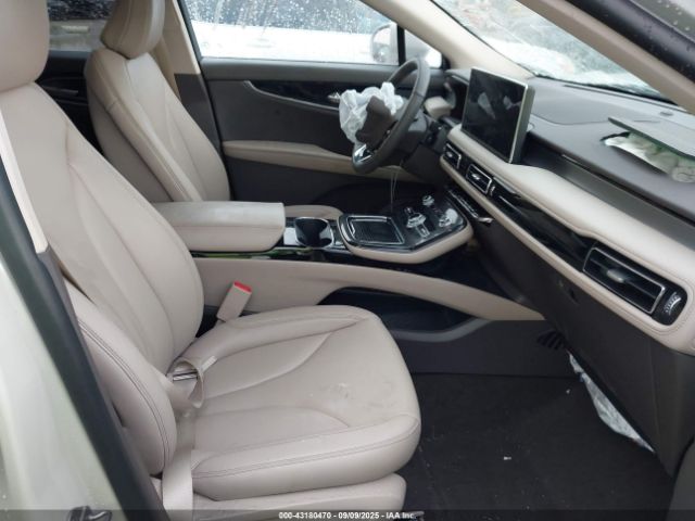 2023 LINCOLN NAUTILUS 2LMPJ8J93PBL29758 Photo 4