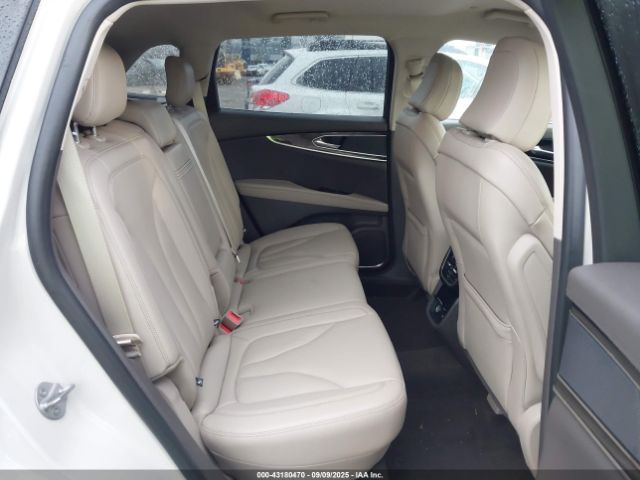 2023 LINCOLN NAUTILUS 2LMPJ8J93PBL29758 Photo 7