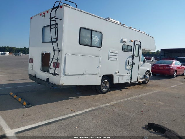 2013 CHEVROLET EXPRESS CUTAWAY 1GB6G5CG6D1133202 Photo 3
