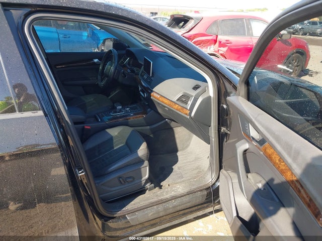 2018 AUDI Q5 WA1ANAFY4J2002391 Photo 4