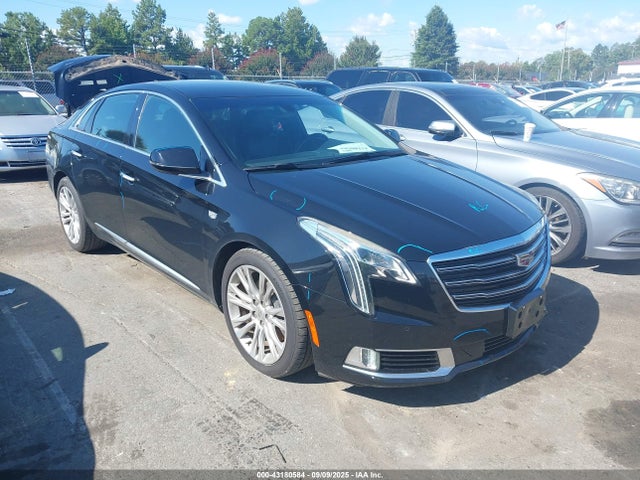 2018 CADILLAC XTS 2G61N5S36J9161733 Photo 0