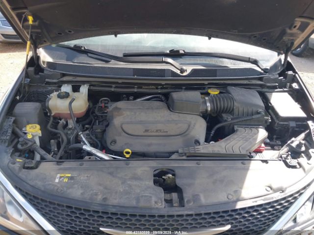 2019 CHRYSLER PACIFICA 2C4RC1GG3KR702880 Photo 9