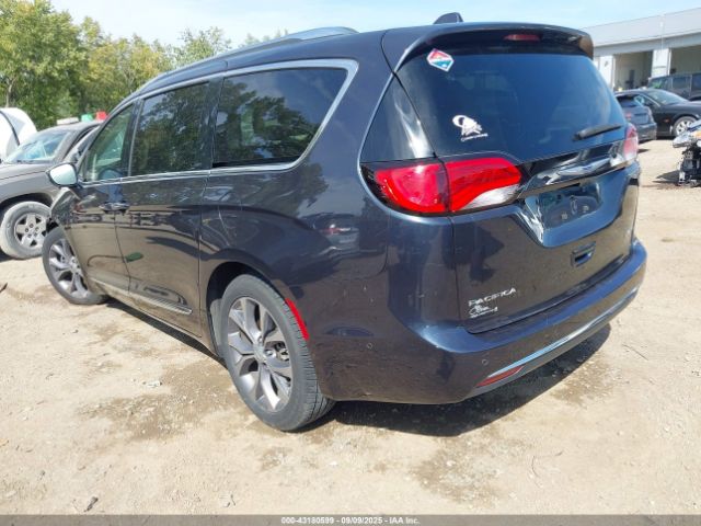 2019 CHRYSLER PACIFICA 2C4RC1GG3KR702880 Photo 2