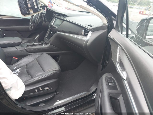 2018 CADILLAC XT5 1GYKNERS2JZ224552 Photo 4