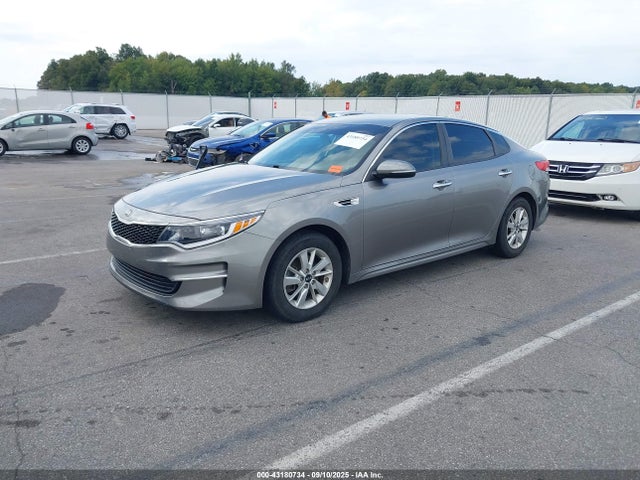 43180734 :رقم المزاد ، 5XXGT4L30JG190157 vin ، 2018 Kia Optima Lx مزاد بيع