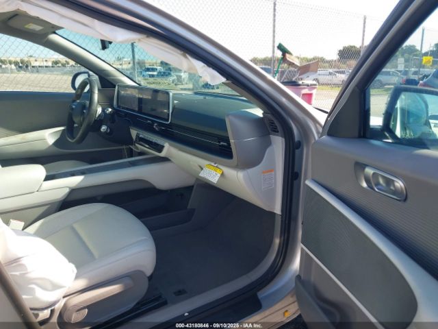2023 HYUNDAI IONIQ 6 KMHM34AA7PA021418 Photo 4