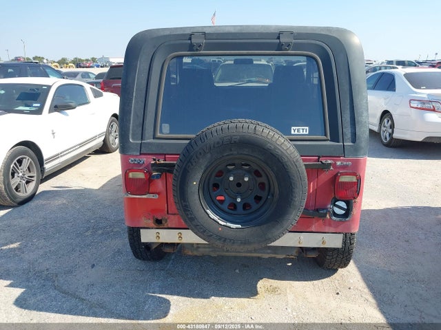 Продаж на аукціоні авто 1983 Jeep Jeep Cj7, vin: 1JCCN87E5DT076766, номер лоту: 43180847