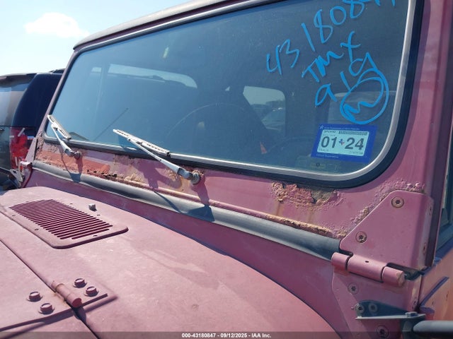 Продаж на аукціоні авто 1983 Jeep Jeep Cj7, vin: 1JCCN87E5DT076766, номер лоту: 43180847