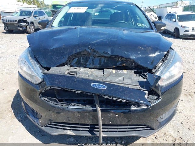 Ford 2.0l gdi 2017 1FADP3F21HL321858 Image 6