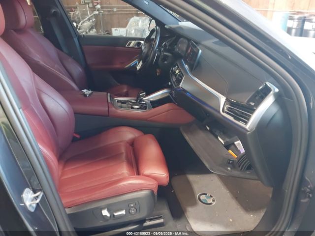 2021 BMW X6 5UXCY6C06M9F65523 Photo 4