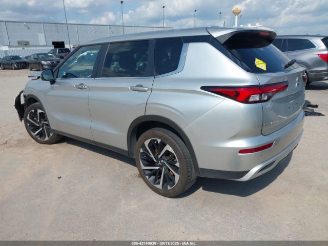 2022 MITSUBISHI OUTLANDER JA4J3UA87NZ026468 Photo 2