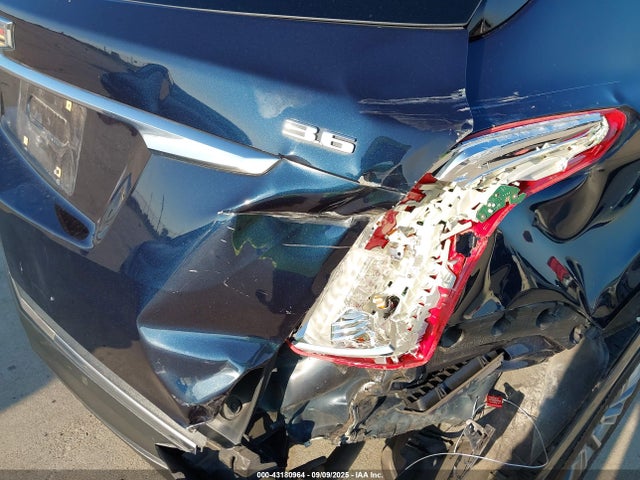 2017 CADILLAC XT5 1GYKNBRS6HZ211327 Photo 5
