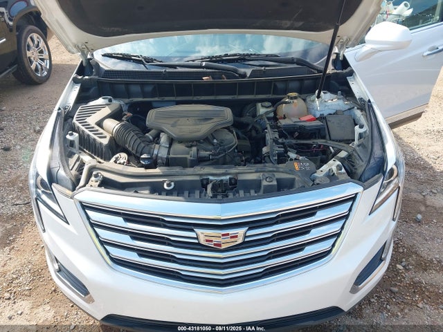 2017 CADILLAC XT5 1GYKNARS9HZ262511 Photo 9
