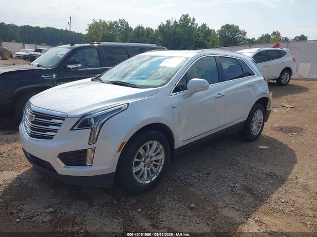2017 CADILLAC XT5 1GYKNARS9HZ262511 Photo 1