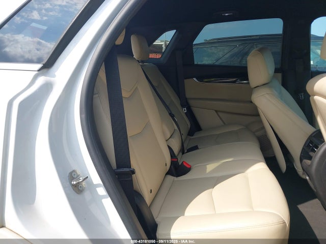 2017 CADILLAC XT5 1GYKNARS9HZ262511 Photo 7